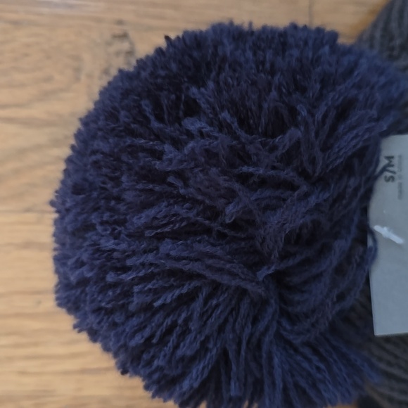 CAPELLI OF NEW YORK BRAND BOYS BLUE & GREEN WINTER HAT & GLOVES SMALL/MEDIUM - Picture 10 of 12